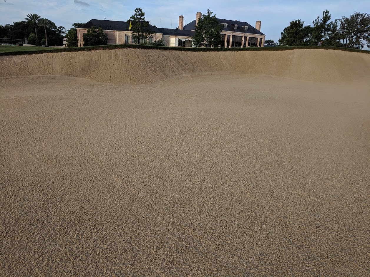  River Oaks Country Club 